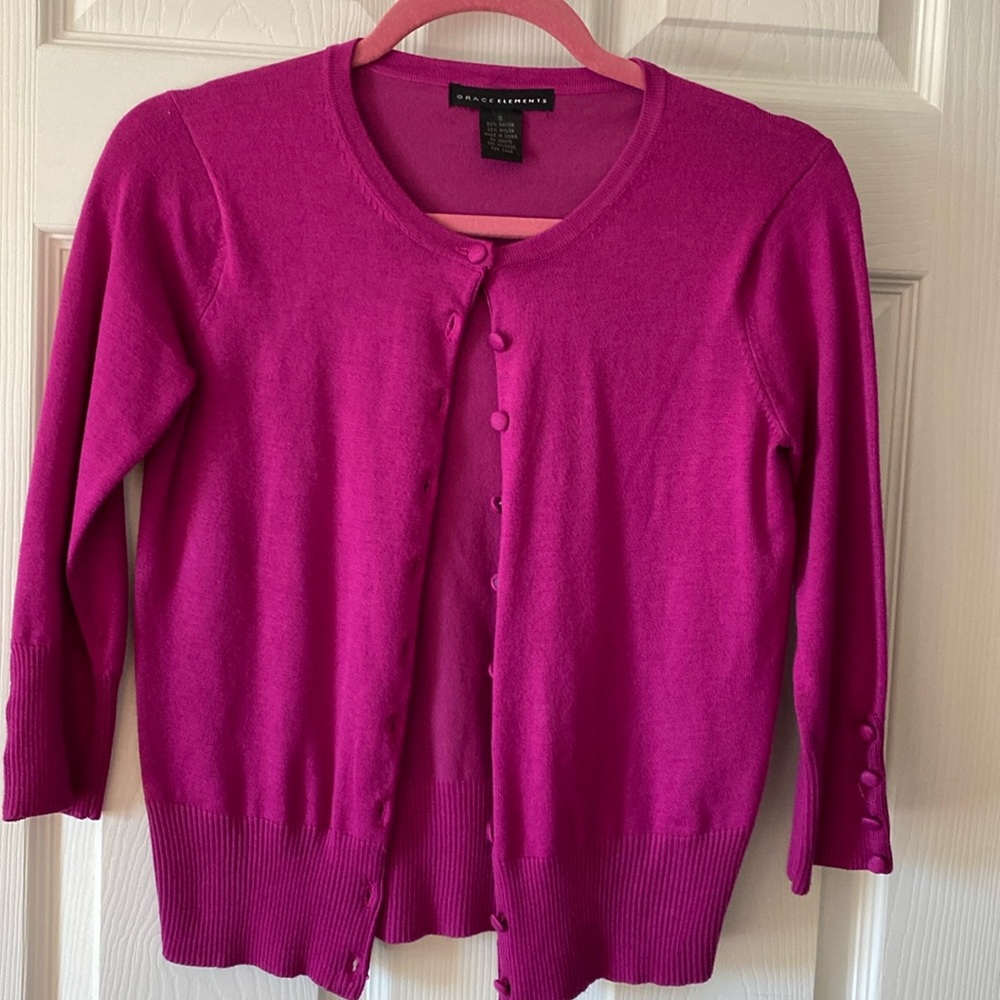 Set of 3 pink toned button down cardigan sweaters